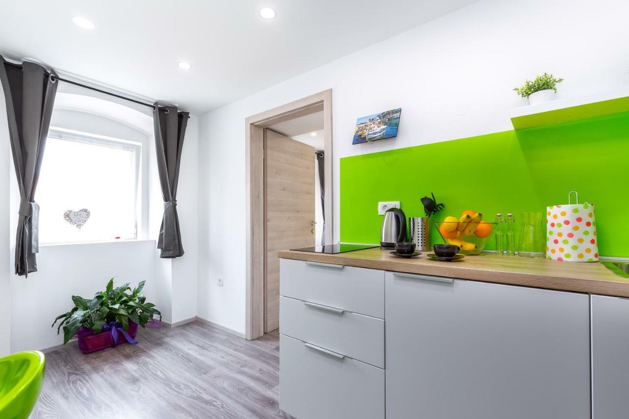 Apartments In The City Rijeka Exterior photo