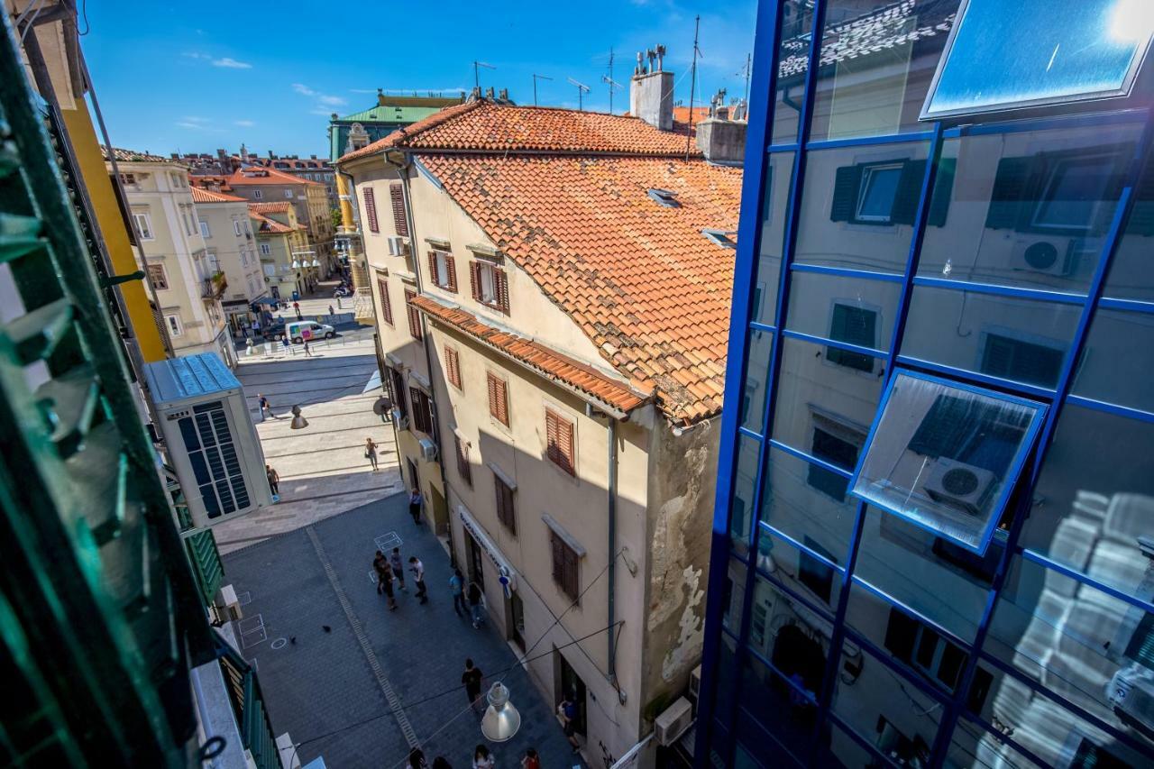 Apartments In The City Rijeka Exterior photo